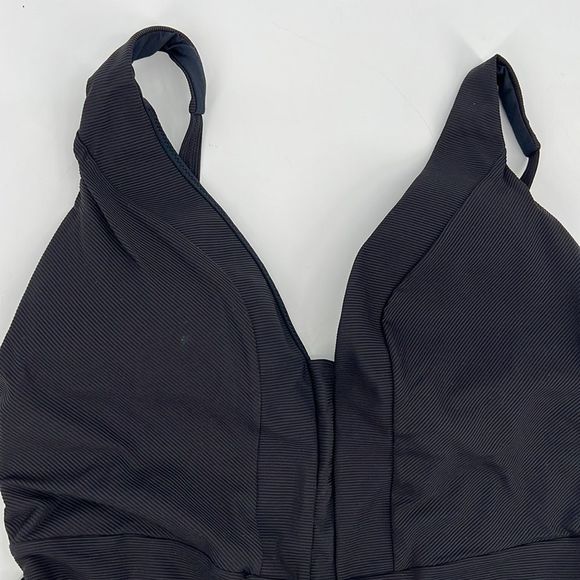 Sea Level Multi-fit Spliced Black One Piece Size 12 MSRP $120 NWT - Picture 5 of 9